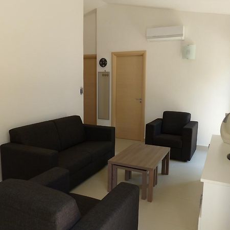 Chic Apartment In Parghelia Italy Buitenkant foto